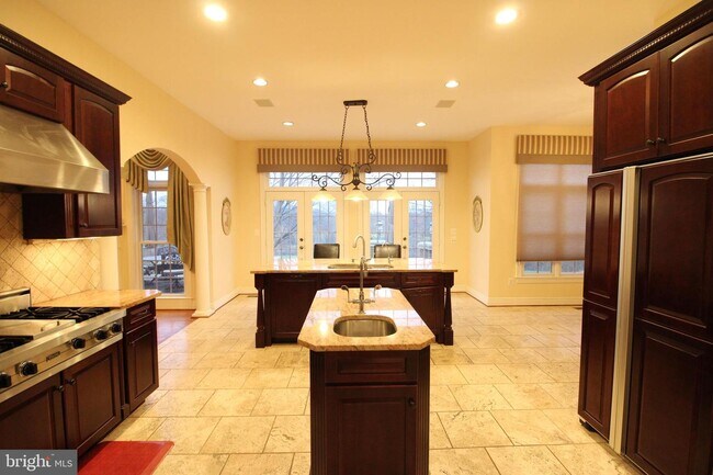Building Photo - 15870 Spyglass Hill Loop