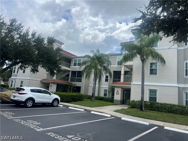 Foto del edificio - 23500 Walden Center Dr