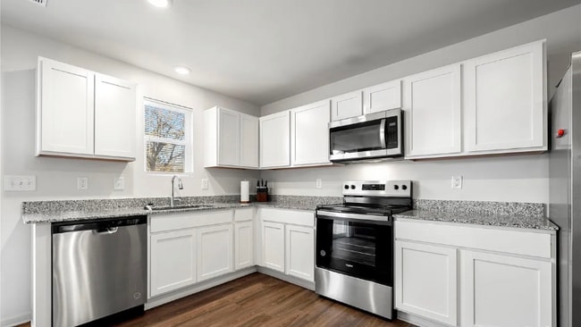 Building Photo - 127 Villa Ln