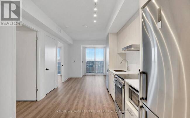 Building Photo - 195 Commerce St