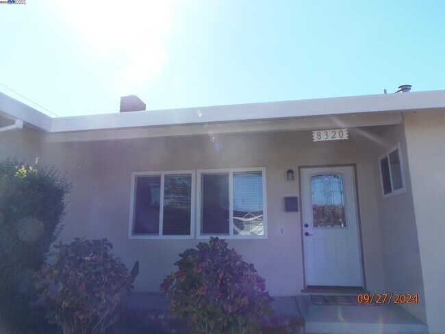Foto del edificio - 8320 Davona Dr