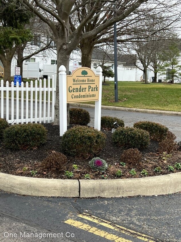 6707 Lagrange Dr, Canal Winchester, OH 43110 House Rental in Canal