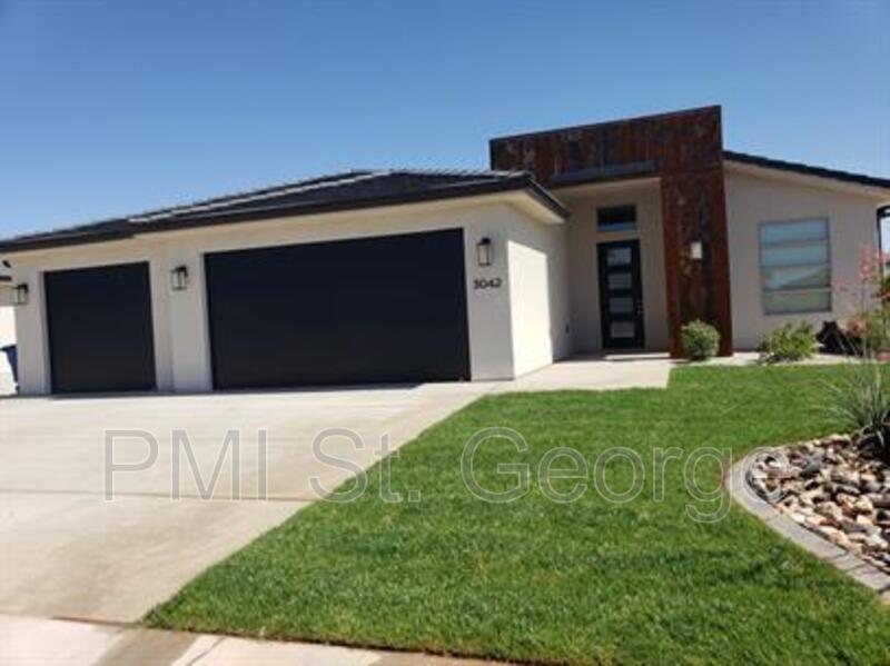 Primary Photo - 3042 Fuchsia Dr