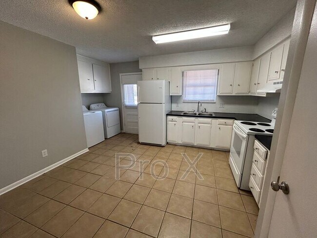 Foto del edificio - 742 N 6th St