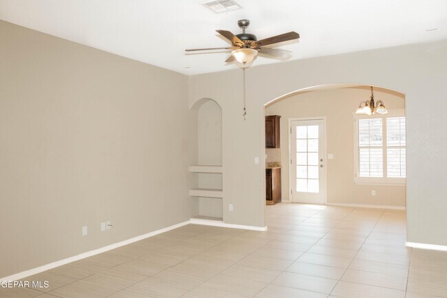 Foto del edificio - 14696 Ava Leigh