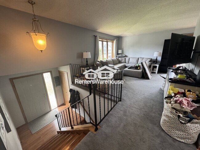 Foto del edificio - 14778 Endicott Way