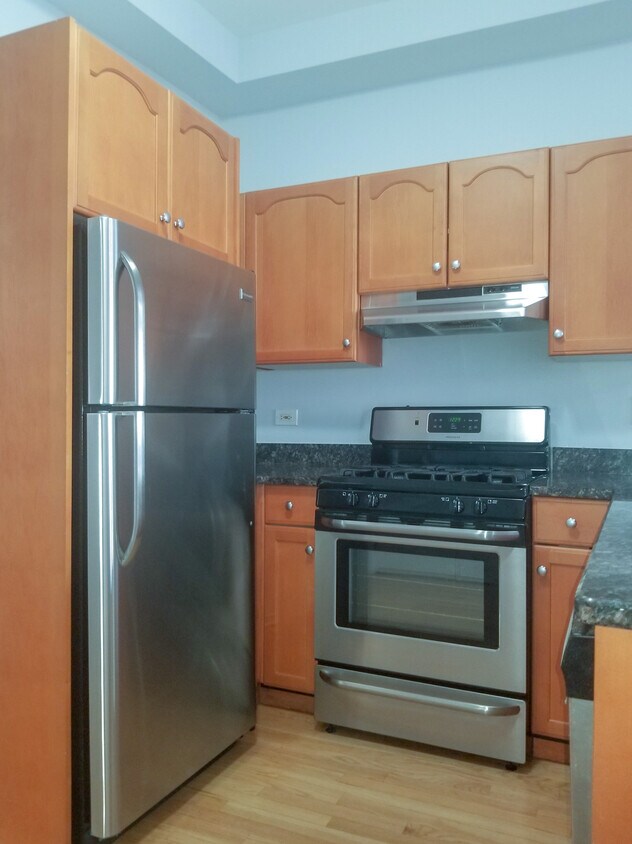 Foto principal - 1741 W Melrose St
