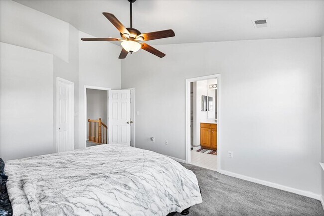 Foto del edificio - Close to I-95 and Downtown Fredericksburg