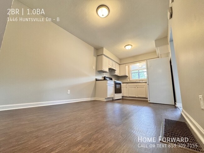 Building Photo - 1446 Huntsville Dr