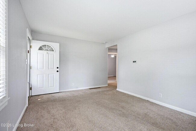 Building Photo - 1047 Seelbach Ave