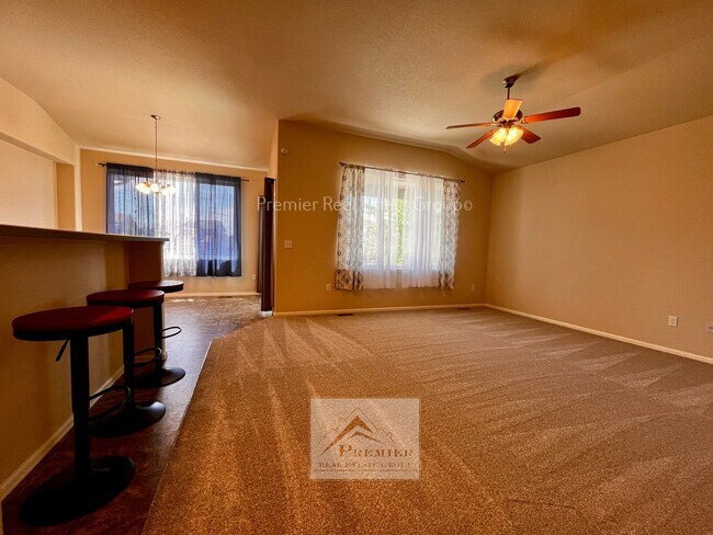 Foto del edificio - 4959 Justeagen Dr