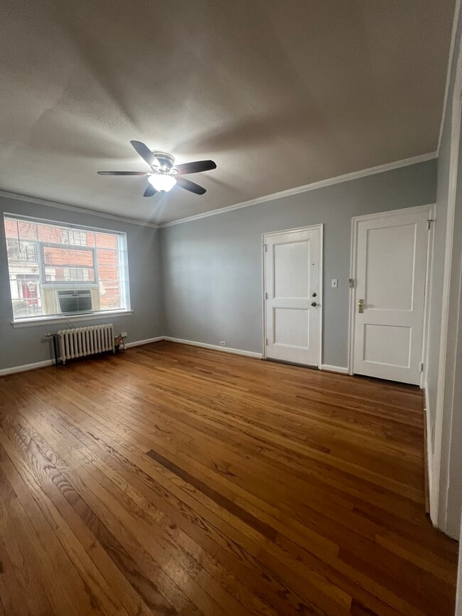 Foto del edificio - 1217 N Main St