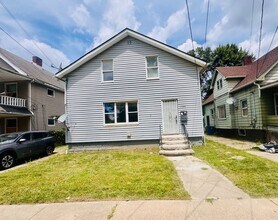 Building Photo - 7209 Park Ave