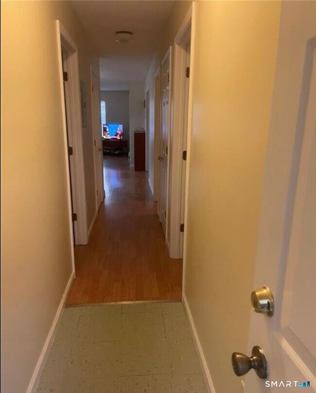 Foto del edificio - 243 Jefferson St