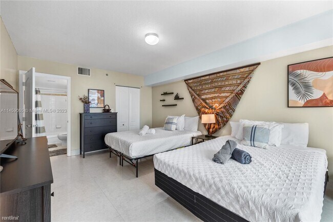 Foto del edificio - 2 br, 2 bath Condo - 1200 Brickell Bay Dr ...