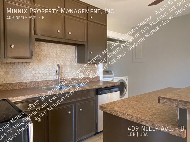 Foto del edificio - 409 Neely Ave.  #B