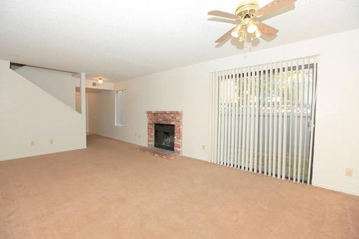 Primary Photo - 194 N Willow Ave