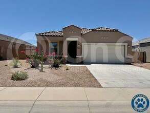 Building Photo - 2455 E Alida Dr