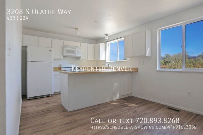 Building Photo - Large 4 bedroom 2 bathroom house in Aurora...