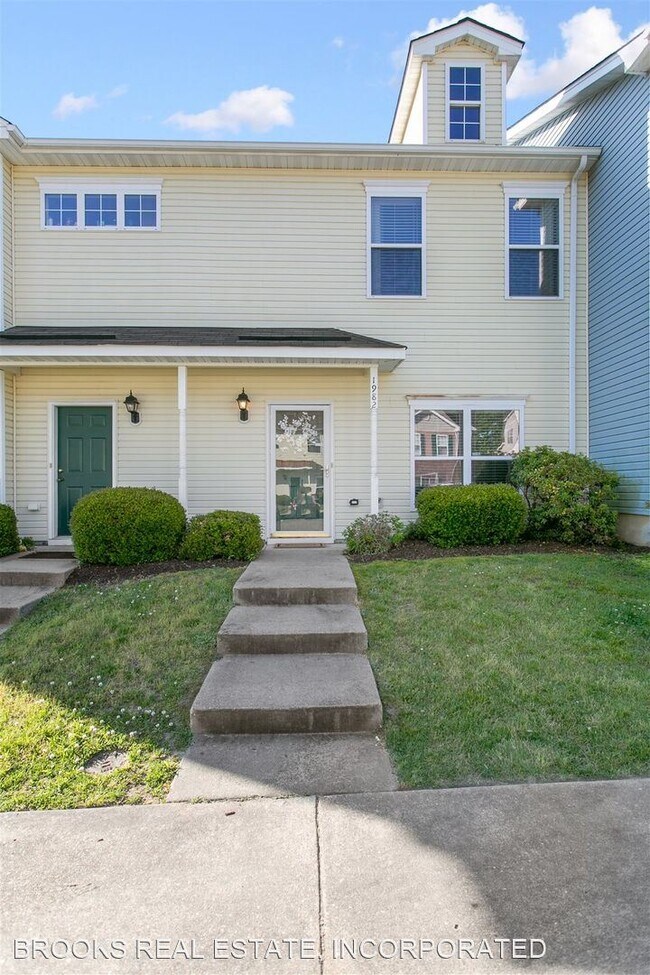 Foto del edificio - 3 br, 2.5 bath House - 1982 Algonquin Trail