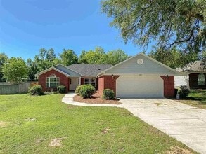 Building Photo - 1301 Sumerlin Dr