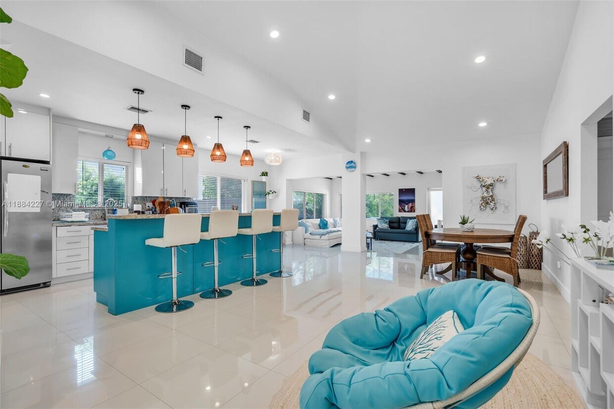 Foto principal - 1571 Normandy Dr