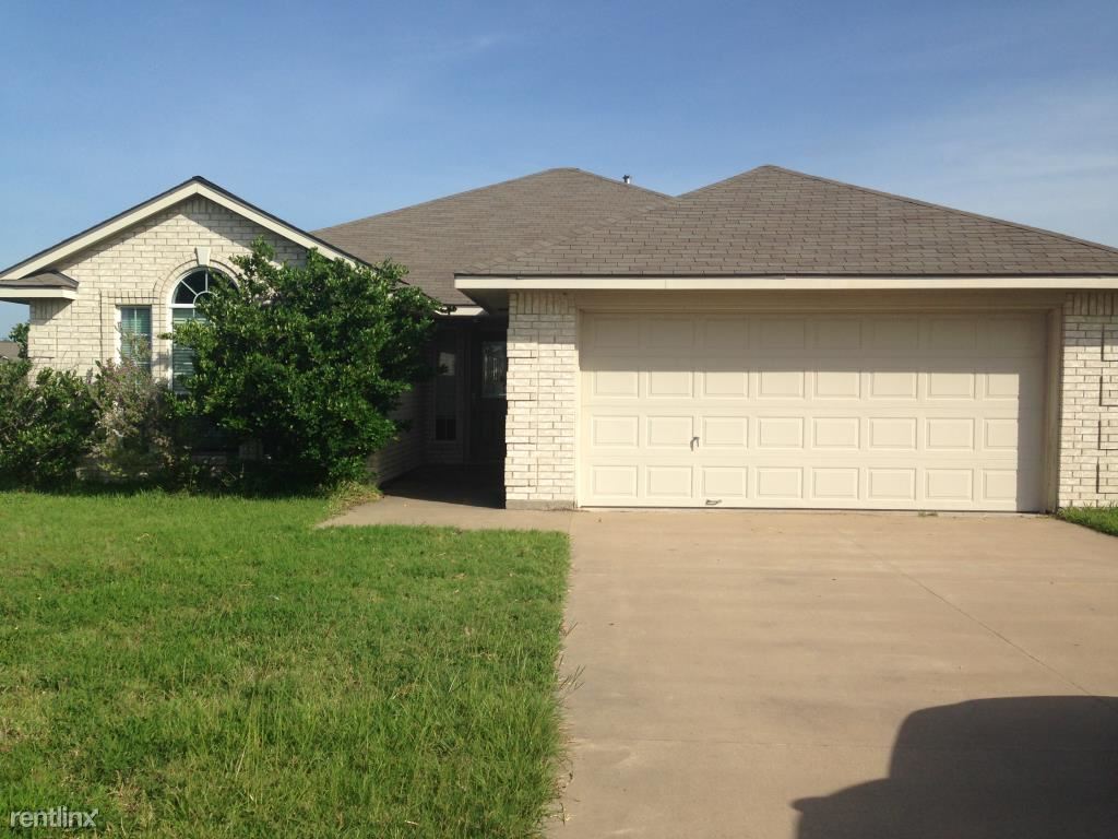 Primary Photo - 3 br, 2 bath House - 1001 Orchid St