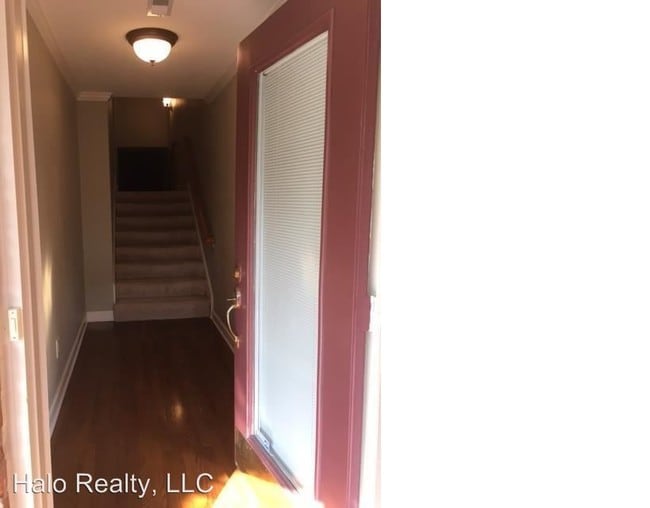 Building Photo - 330 Riverstone Blvd