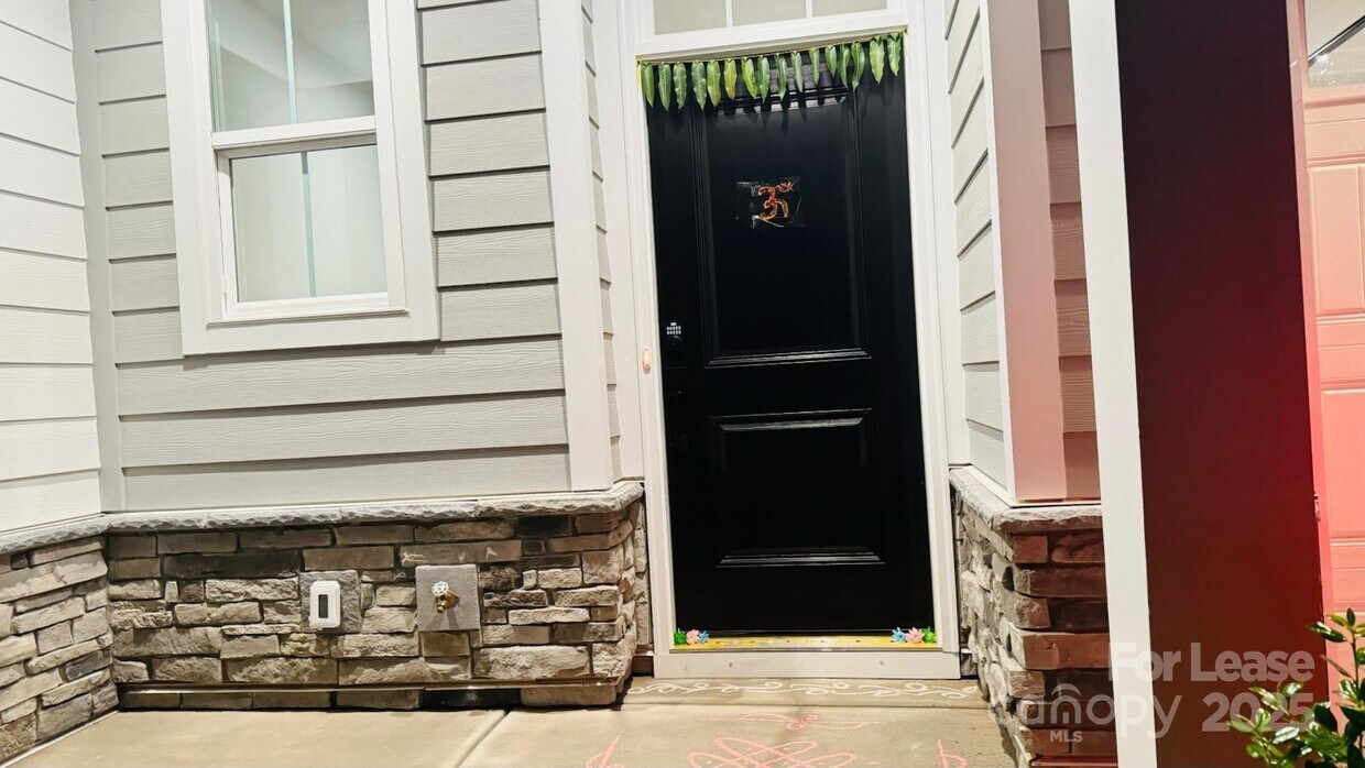 Foto principal - 9508 Munsing Dr