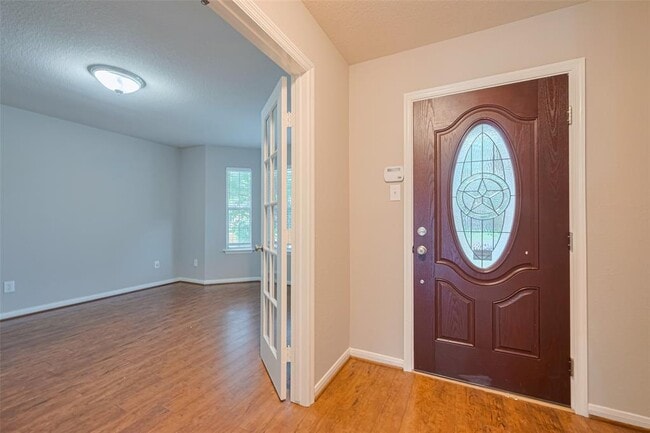 Building Photo - 17323 Thicket Hollow Ln