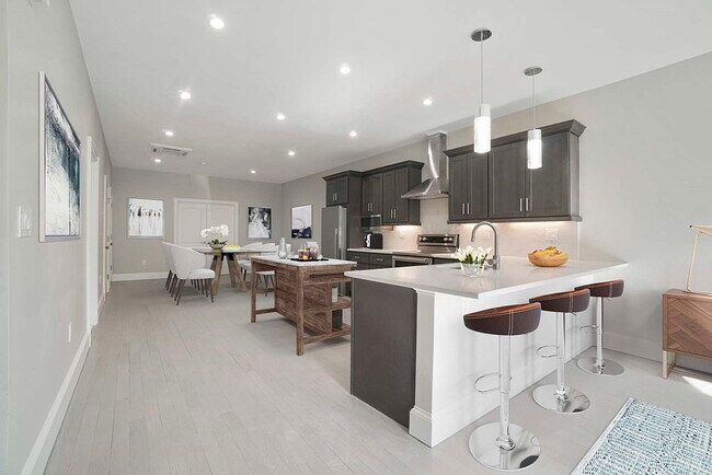 Foto del edificio - 555 Massachusetts Ave