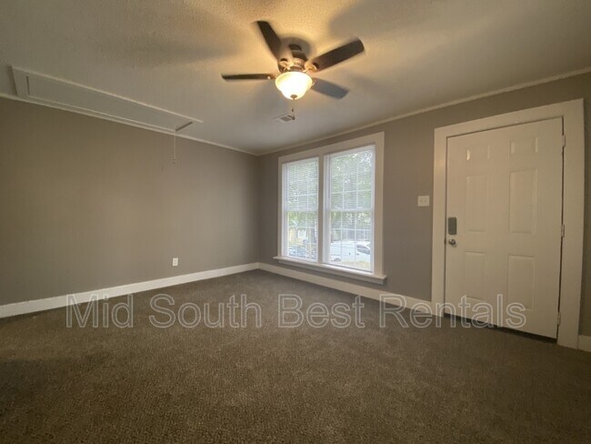 Foto del edificio - 5106 W 23rd St