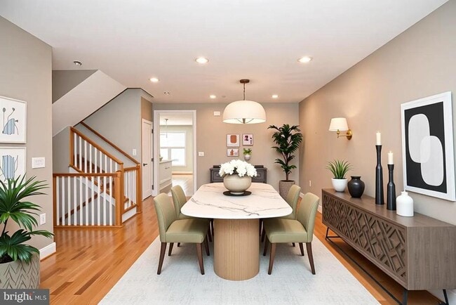 Building Photo - 2305 Main Line Blvd