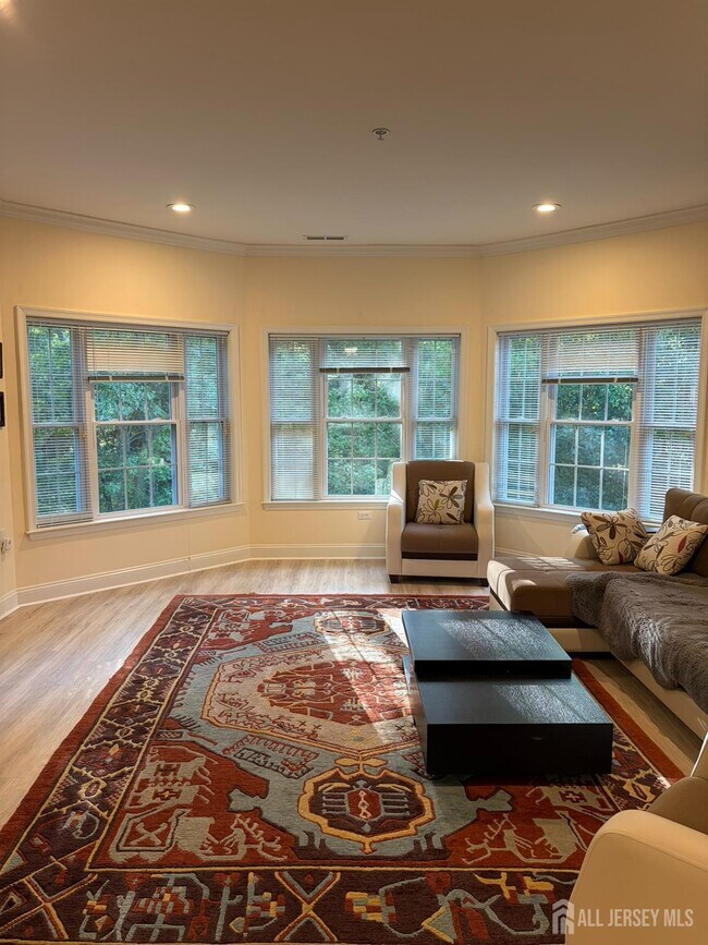 Foto del edificio - 9208 Falston Cir
