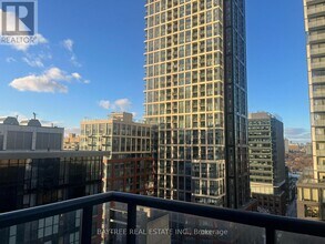 Building Photo - 87 Peter St