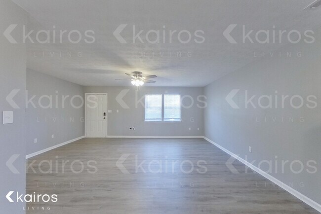Building Photo - 118 Deer Pkwy.