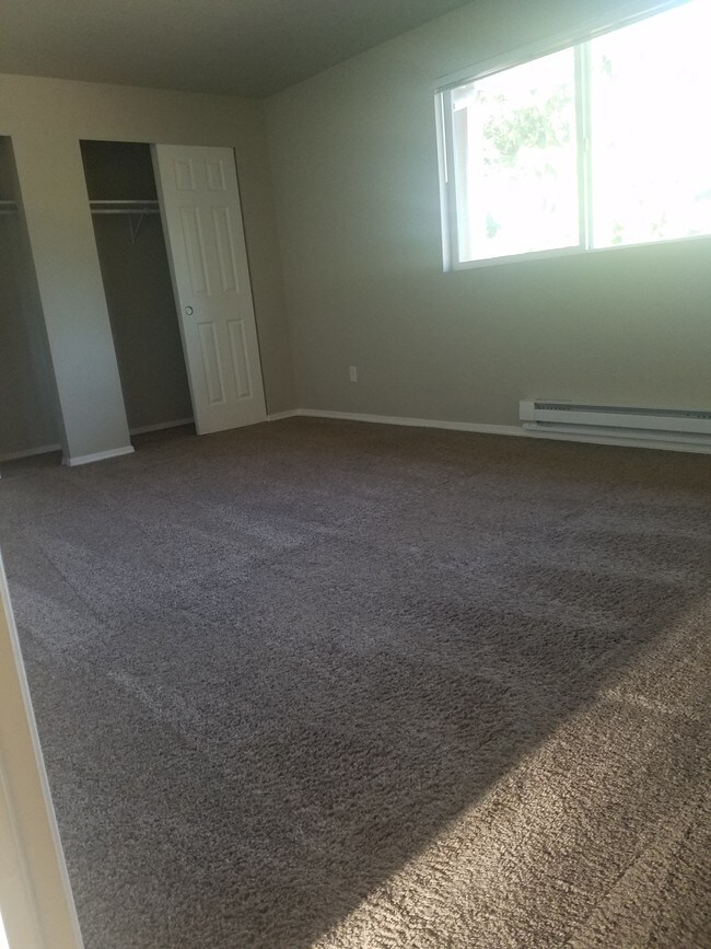 Foto del edificio - 4720 67th Street NE