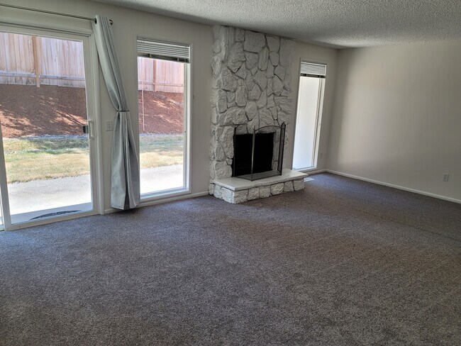 Foto del edificio - 15610 SW Rigert Rd