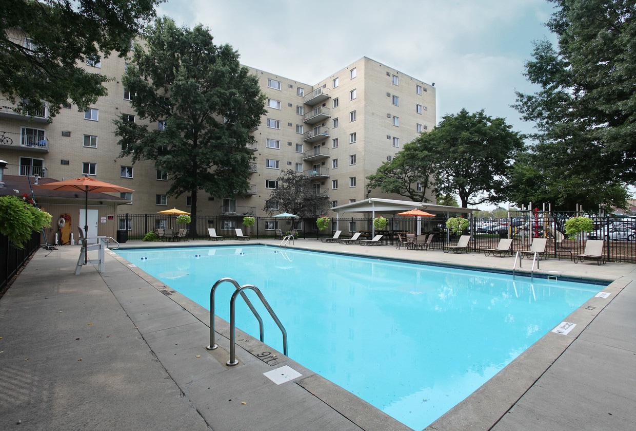 Tower in The Park Apartments Berea, OH