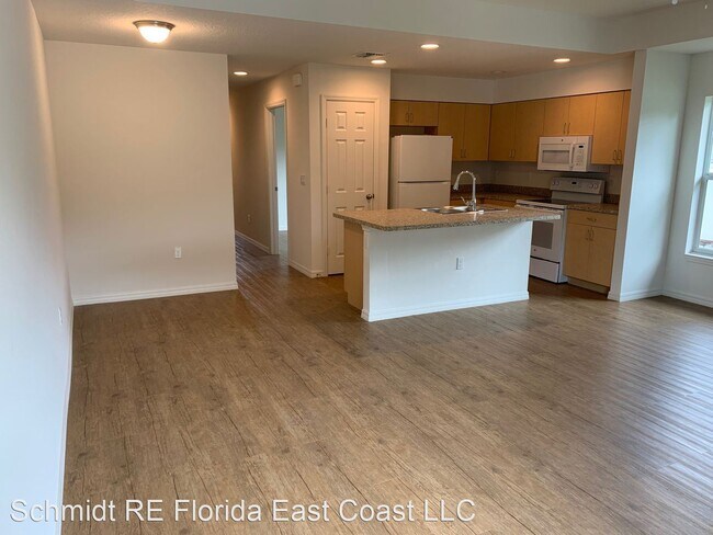 Building Photo - 2 br, 1 bath House - S. 7th Street A & B