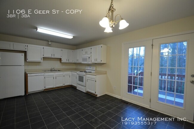 Building Photo - 1106 E Geer St