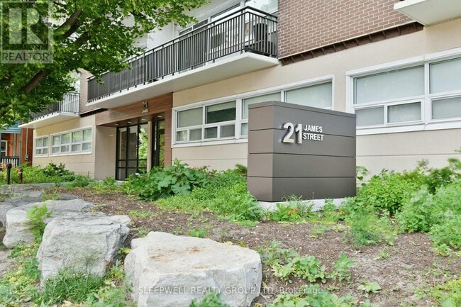Building Photo - 21-221 James St
