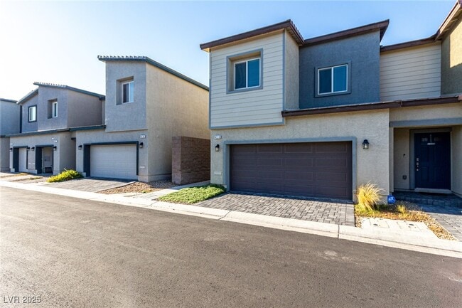 Building Photo - 4114 Lunar Cyn Ave