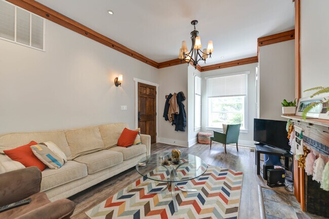 living room - 52 Q St NE