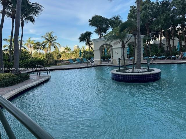 Building Photo - 19501 W Country Club Dr