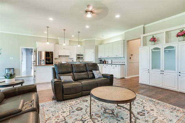 Foto del edificio - 2045 Weston Rd