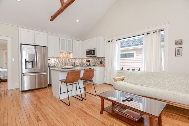 Building Photo - Winter Rental: Mill Lane