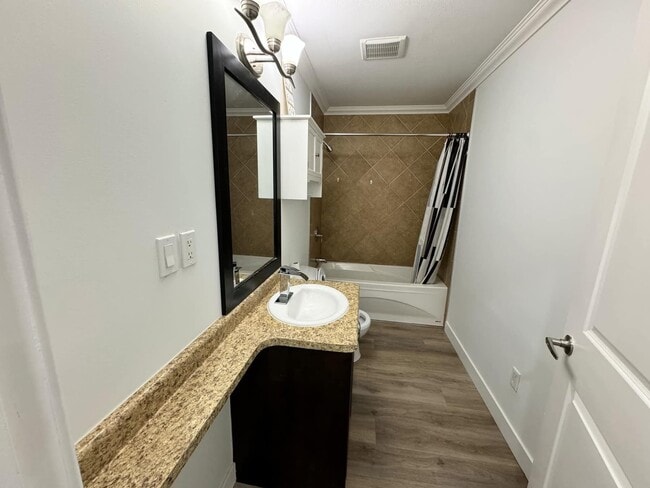 Building Photo - 9361 164A St