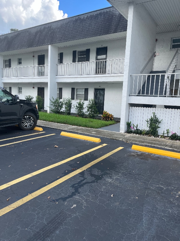 Photo - 202 47th Ave Dr W