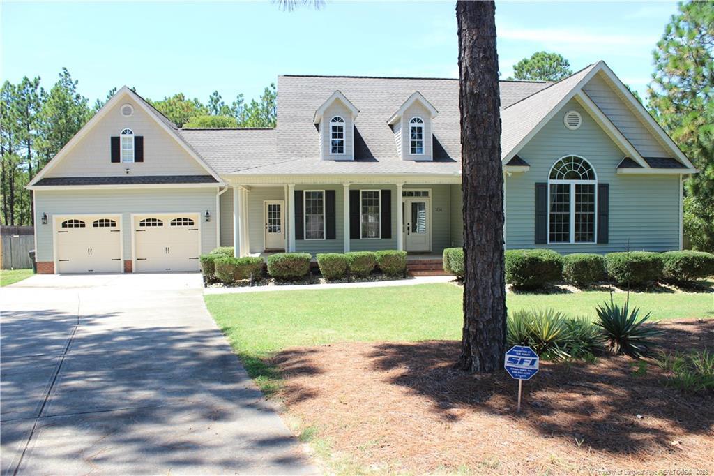 Primary Photo - 104 Knollwood